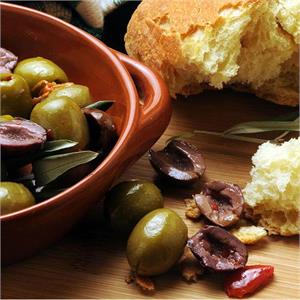 Bio Orto Organic Pitted Peranzana Olives in Extra Virgin Olive Oil 180g